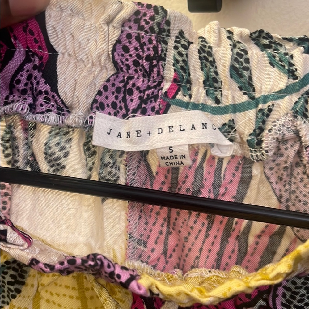Jane + Delancey Vibrant Yellow and Pink Wide Leg with Tropical Flair - Picture 4 of 5